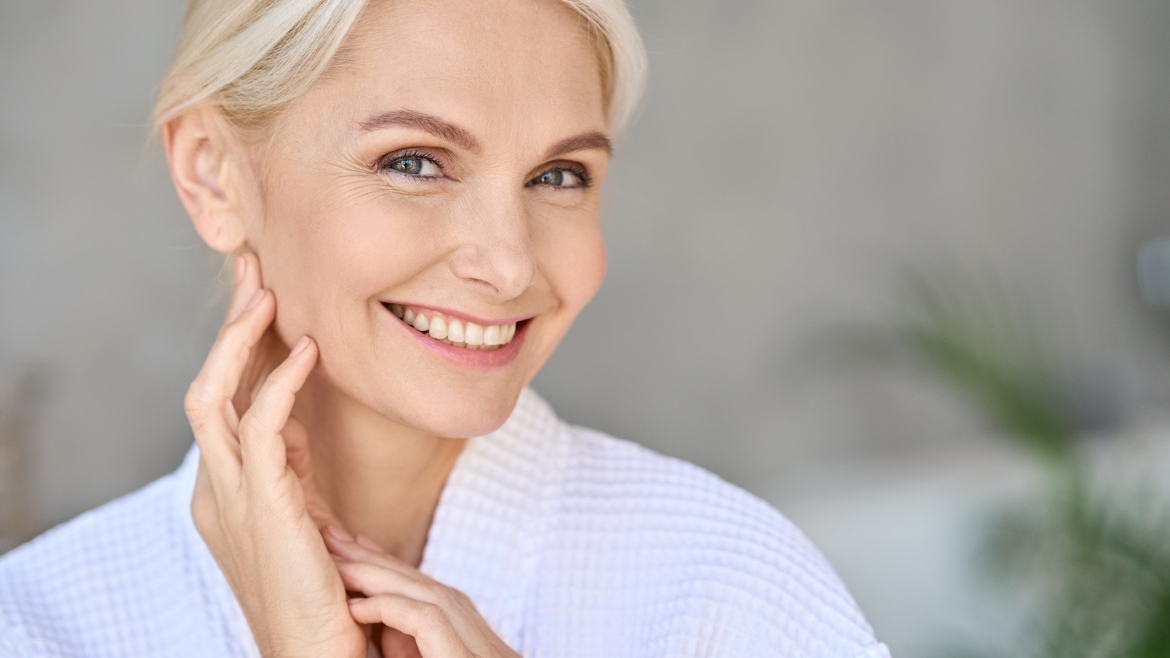 ¿Cómo afecta la menopausia a la salud bucodental?