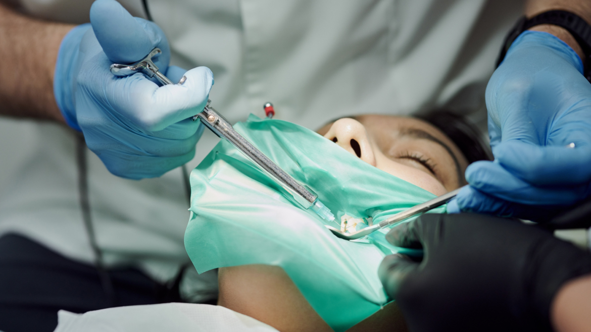 Endodoncia: Todo lo que debes saber sobre el tratamiento de conductos